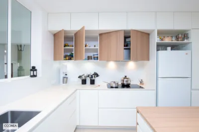 ARMONY YOTA PLAQUÉ OLMO – HACKER LUNA MAX LAQUÉ BLANC & DEKTON REM