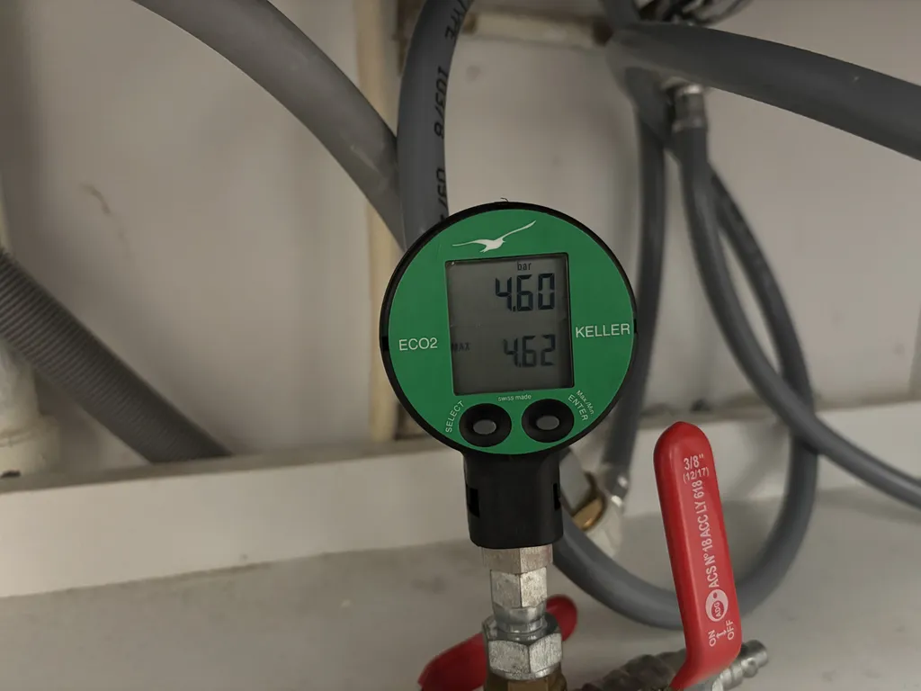Recherche de fuite d'eau non destructive dans le cadre d'une surconsommation à Bayonne dans le 64
