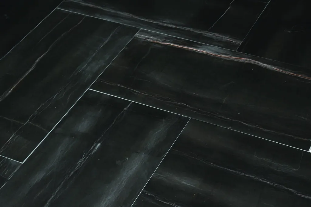 Sol intérieur en pierre naturelle : dallage en pierre et carrelage pour intérieur