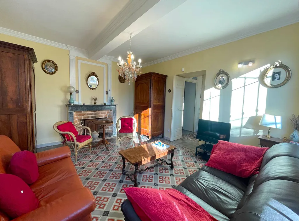 Vaucluse : Maison de maître début XIXème siècle avec vue remarquable à vendre à Carpentras   