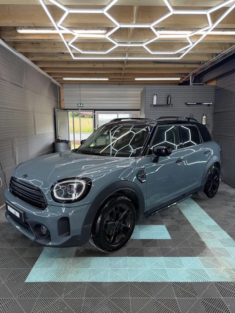 MINI Countryman Cooper 1.5 Essence 136 ch – Boîte Automatique 7 Rapports – 53 000 km