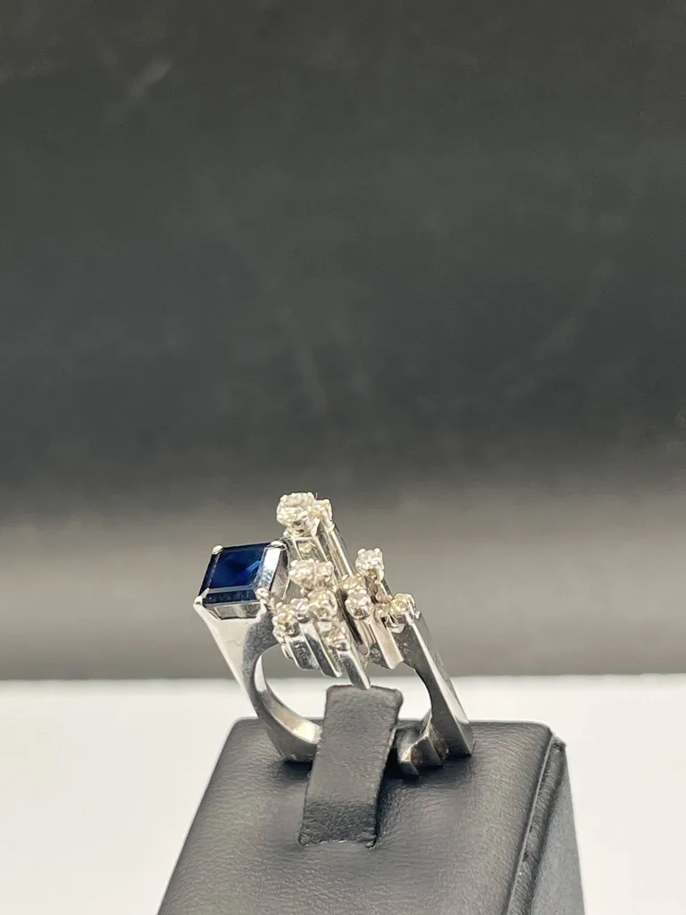 Bague de Jean Vendome adjugée 4400 € le 21/03/2026