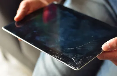 REMPLACEMENT DE LA VITRE TACTILE D'UN APPLE IPAD 5e GÉNÉRATION, À PLAISANCE DU TOUCH PRÈS DE TOULOUSE