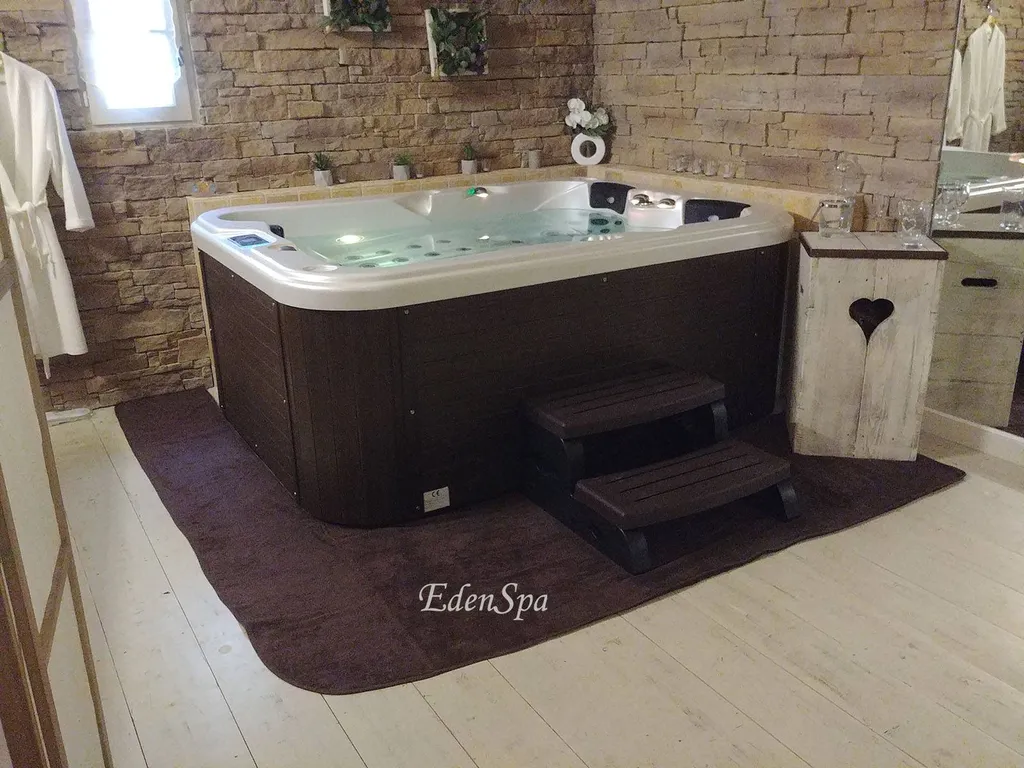 spa eclaire 3 places oraison