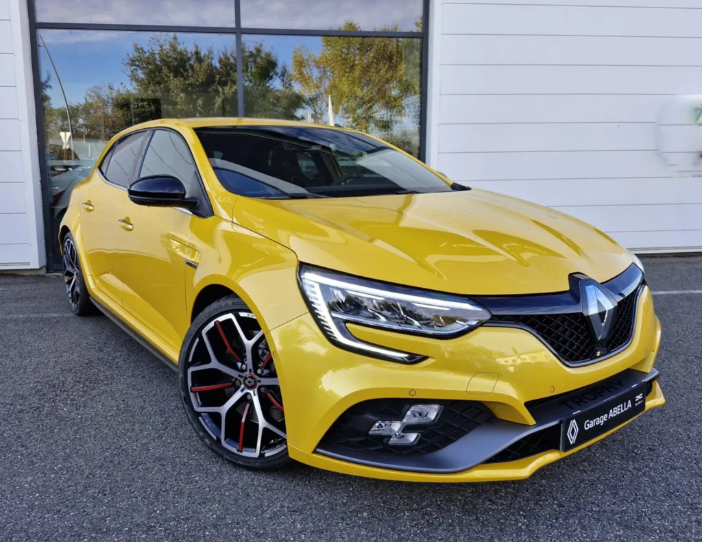 RENAULT MÉGANE IV RS TROPHY OCCASION 1.8T 300 EDC JAUNE SIRIUS SIEGES RECARO PRÈS DE TOULOUSE EN OCCITANIE