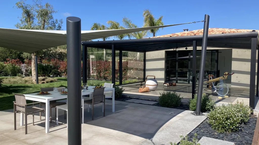 Voile d'ombrage sur mesure Saint Tropez 