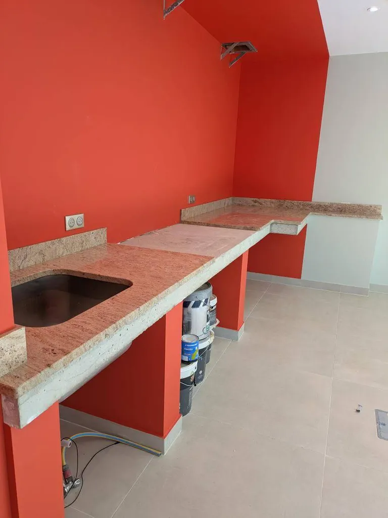 Plans de travail en Granit Madura Light à Châteaurenard