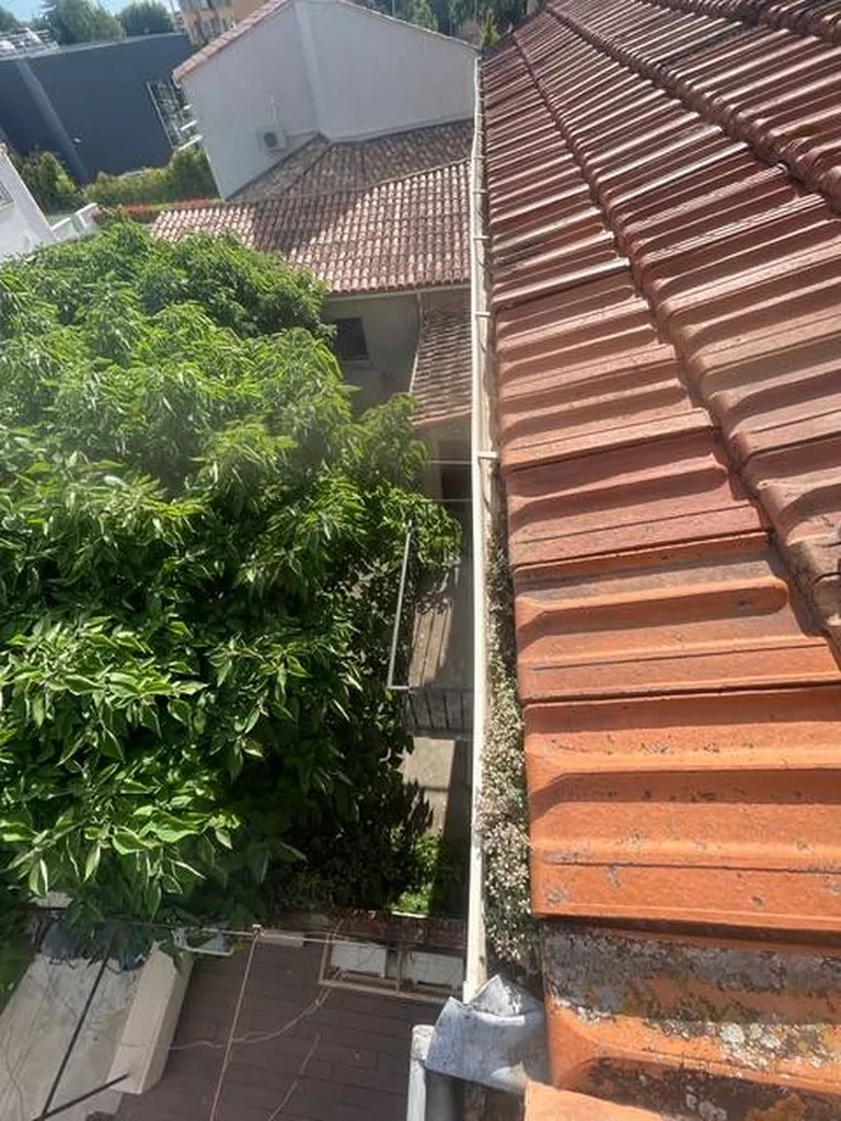 toiture avant travaux maison de ville 13300 Salon de Provence