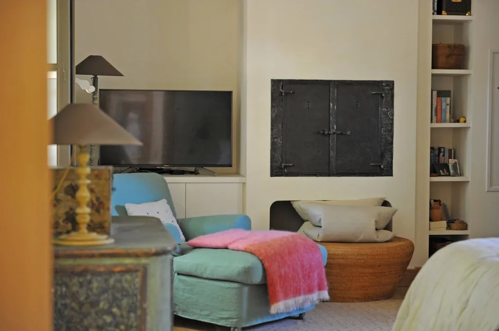 Saint-Rémy-de-Provence, exceptionnelle propriété agricole sur 11 hectares   