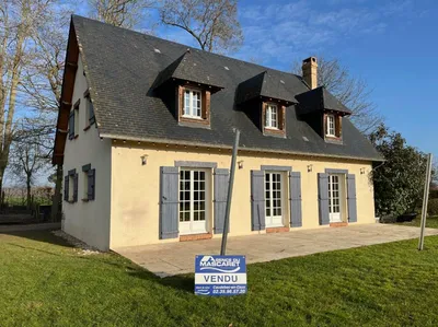 A vendre : Maison individuelle à St Maurice d'Etelan - 135m² hab. avec 4 chambres, 2 salles de bains - Idéale famille !
