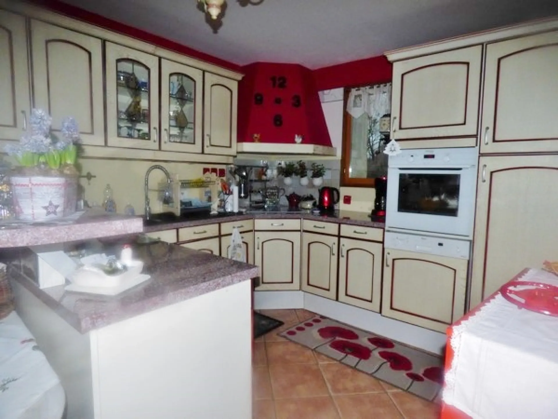 Cherche à acheter maison avec cuisine aménagée proche Cléon 76410