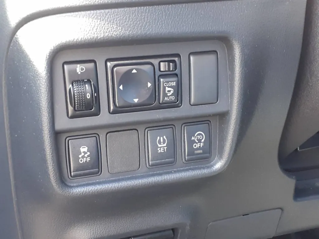 Nissan Juke 1.2 DIG-T 115ch N-Connecta occasion près de Toulouse en Occitanie