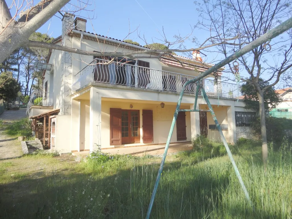 ROQUEFORT LA BEDOULE VENTE MAISON