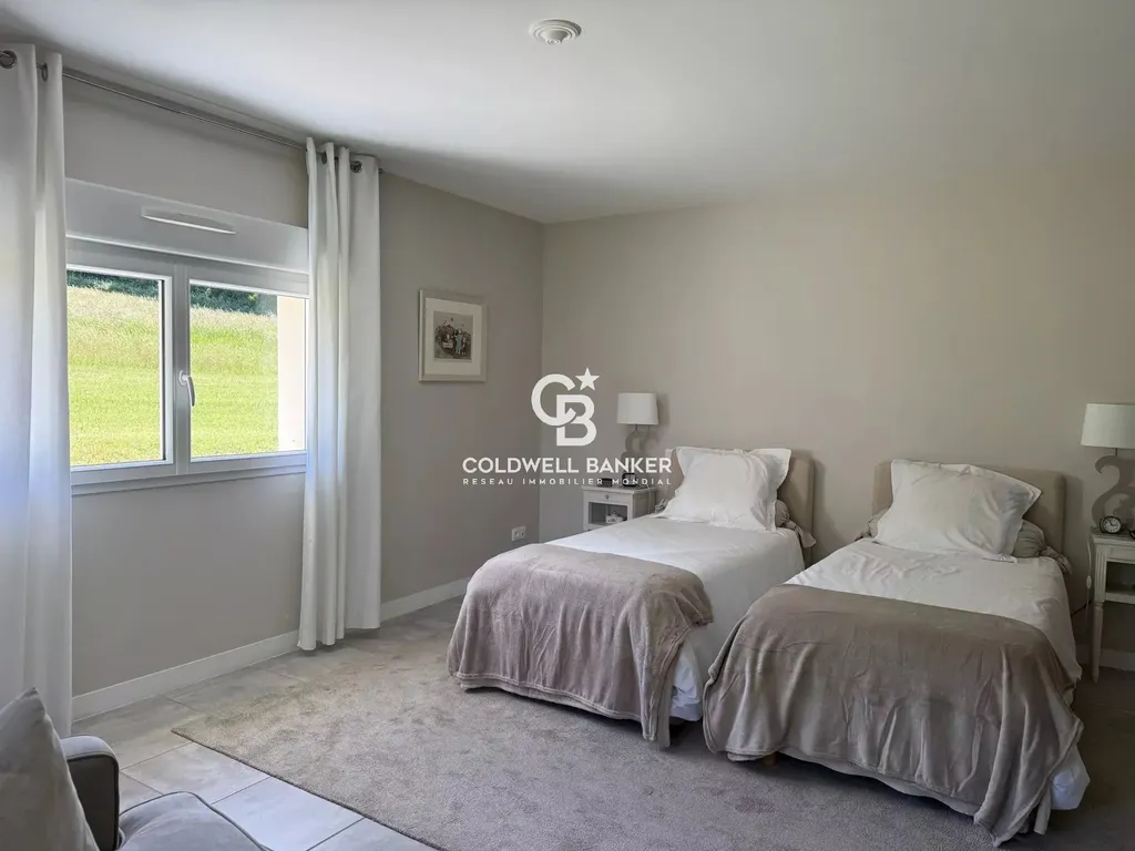 acheter une maison de plain-pied avec cinq chambres en Sarthe