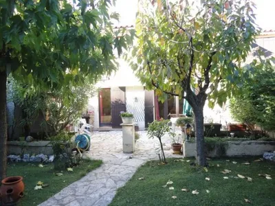 maison carnoux A VENDRE