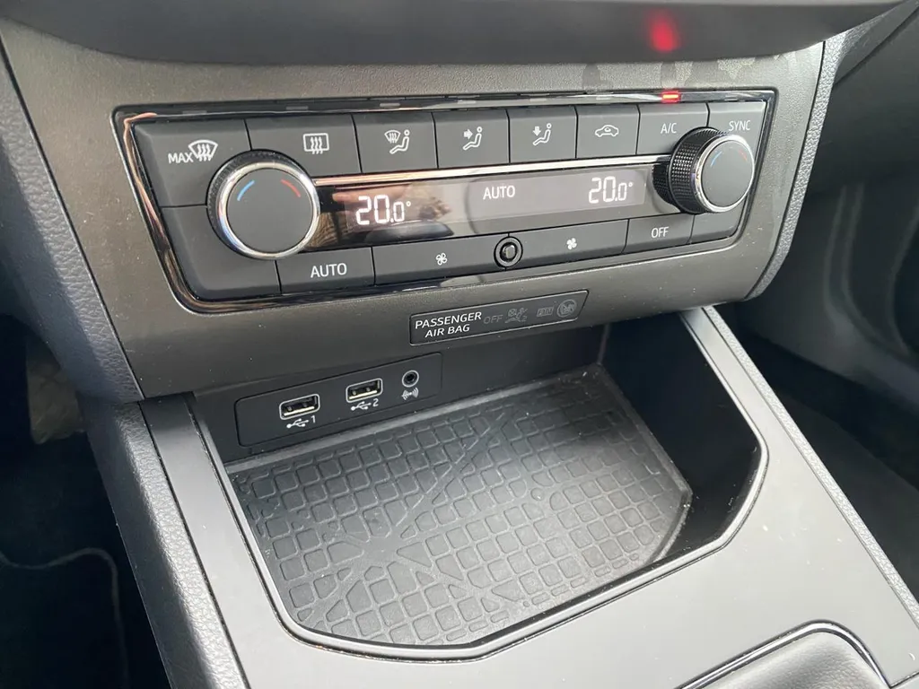 Vente Seat Ibiza d'occasion 1.6 TDI 95 Style à La Frénaye proche Le Havre et Rouen