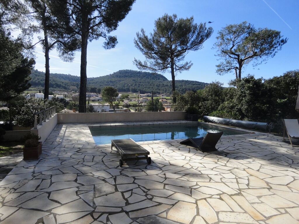 ROQUEFORT LA BEDOULE MAISON A VENDRE