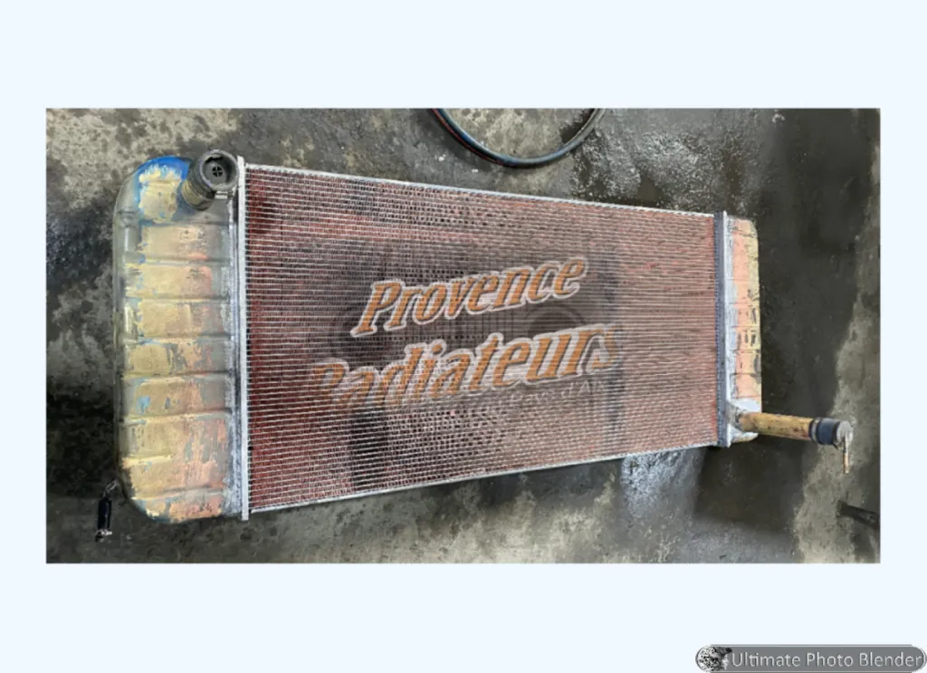 Fabrication tout cuivre au modèle de radiateur de refroidissement de groupe électrogène à Aix-en-Provence.