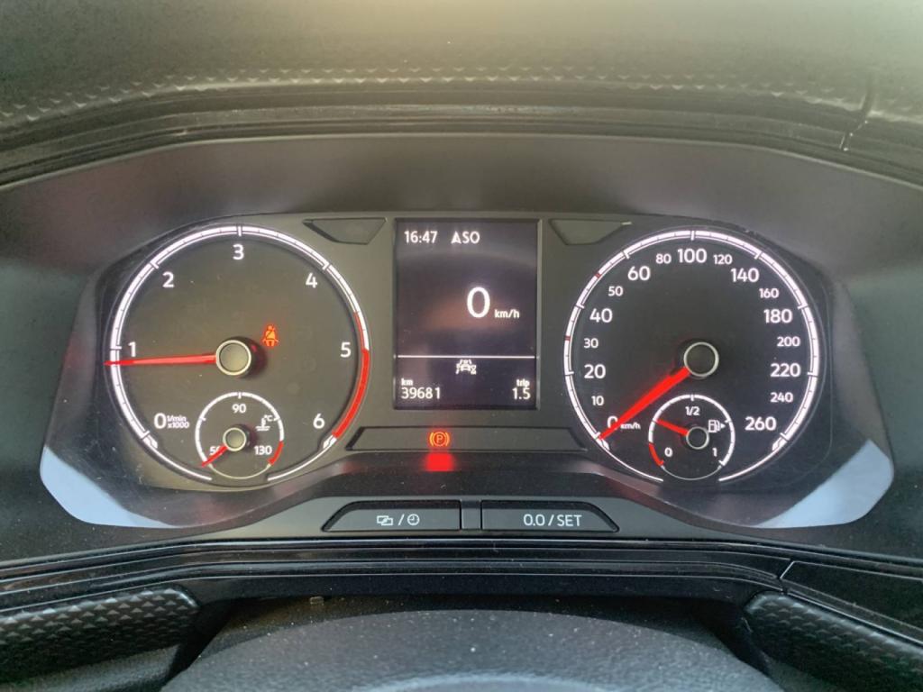 VOLKSWAGEN T-CROSS 1.6 TDI 95 près de Caudebec-en-Caux