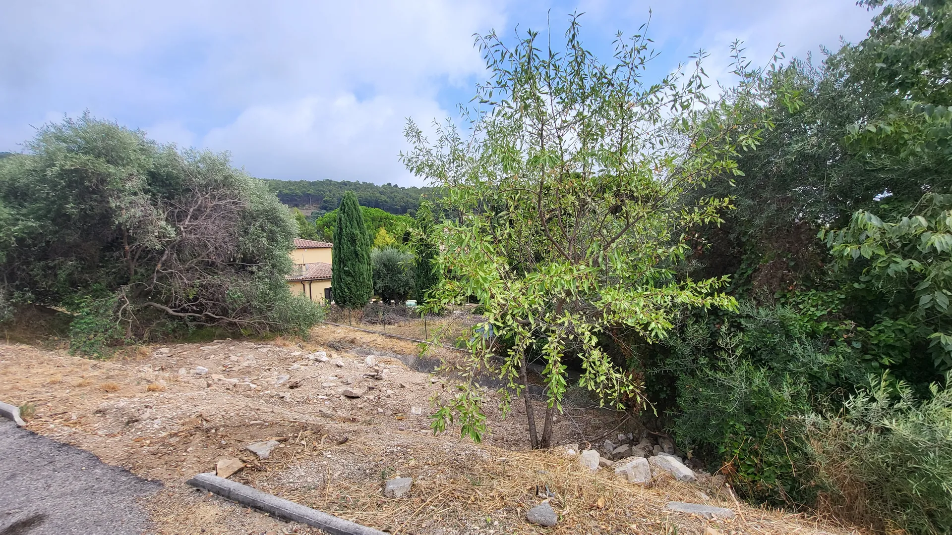 Maison 5 pièces 153 m² · à Ceyreste · 153 m² · 244 000 €