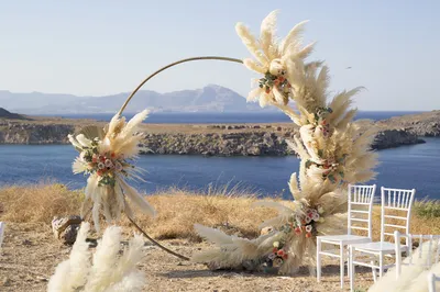 Une agence de coordination pour organiser votre mariage dans une villa à Pefkos, Ile de Rhodes en Grèce