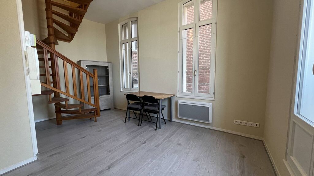 VENDU Beau Duplex avec Vue Mer au Cœur du Tréport