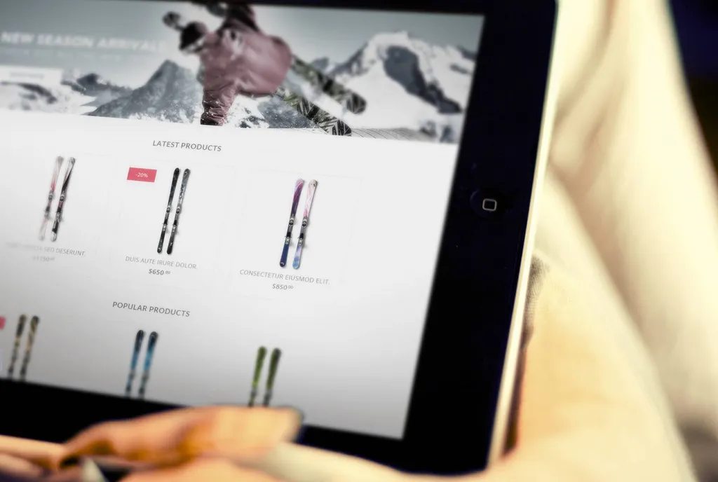 graphiste création de site internet pour marque de sport