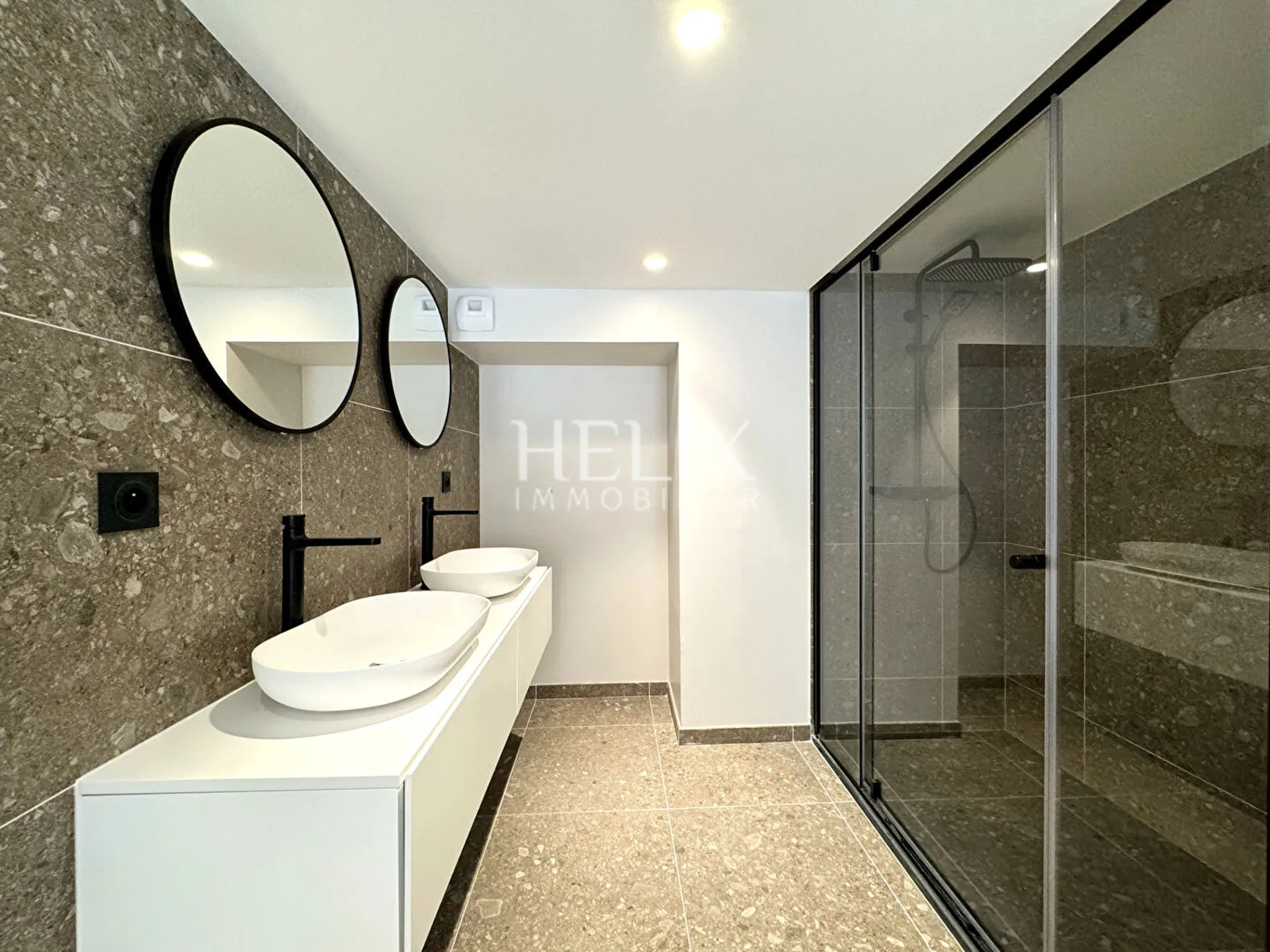 Programme neuf maison de ville 119,20 M2 jardin et terrasse à Saint-Germain-en-Laye , RER A 10 mn.