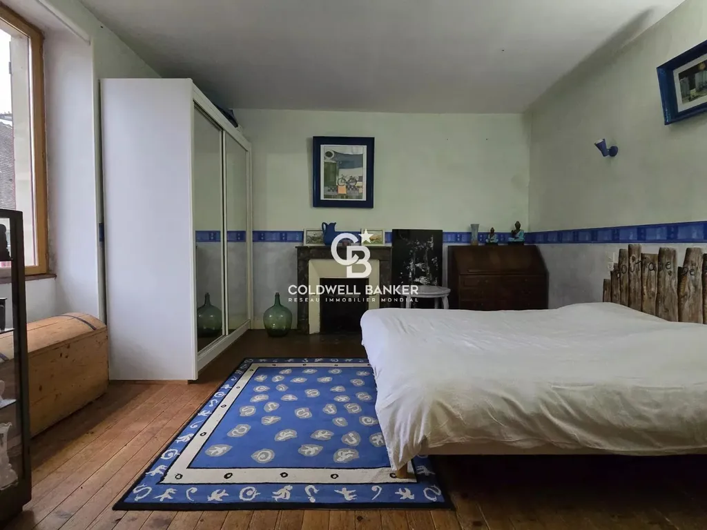 acheter une maison de bourg avec jardin terrasse et garage en sarthe