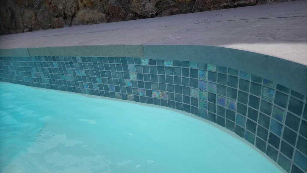 margelle îscine moderne anthracite