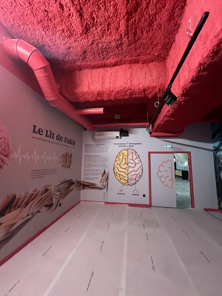 Pose d'un système de climatisation et chauffage DRV Samsung avec extraction d'air vicié au musée Sciences Expériences à Lyon