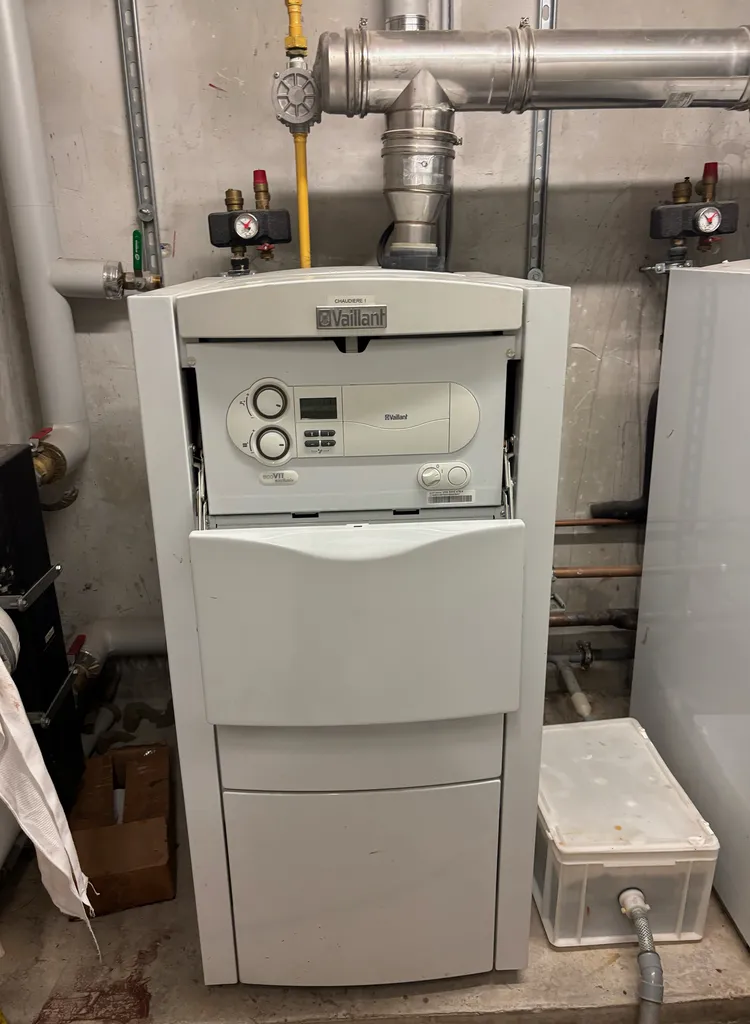 Dépannage d’une chaudière à condensation Vaillant à Pantin