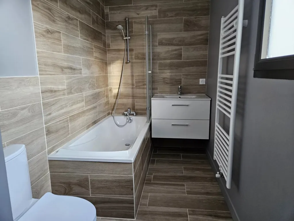 maison avec 3 salle de bains à vendre au mans en centre ville