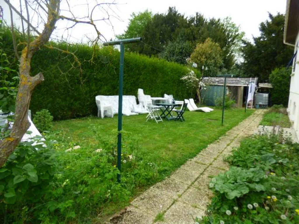 maison décorée avec goût proche centre commercial saint pierre des fleurs 27370