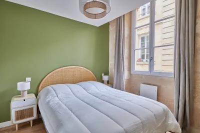 Peinture pour délimiter la tête de lit à Bordeaux