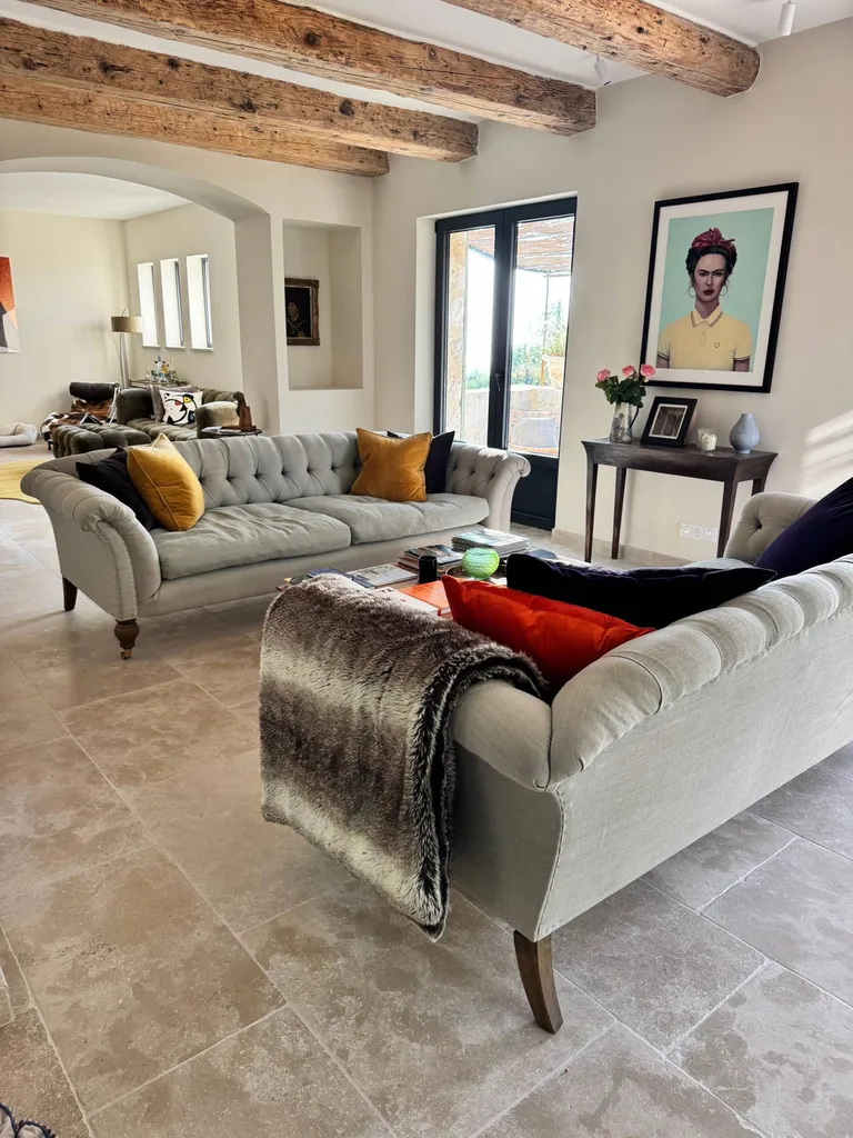 Atlas -   pierre naturelle beige