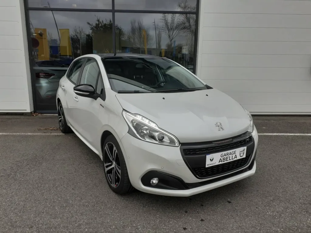 Peugeot 208 OCCASION PureTech 110ch S&S EAT6 GT Line TOIT PANORAMIQUE proche de Toulouse Occitanie