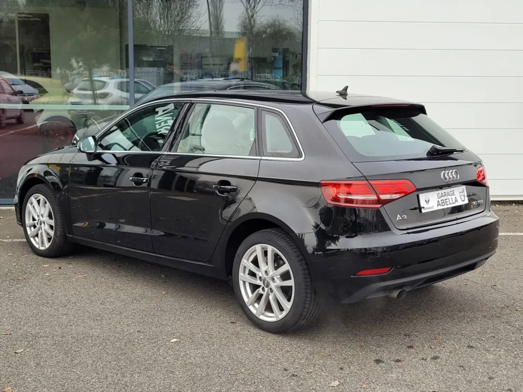 AUDI A3 SPORTBACK OCCASION 30 TDI 116 BUSINESS LINE PRES DE TOULOUSE EN OCCITANIE
