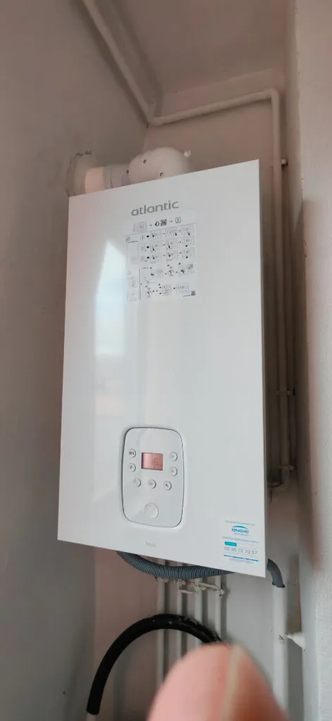 À vendre, immeuble de rapport de 5 lots et un local commercial situé à Elbeuf 76500