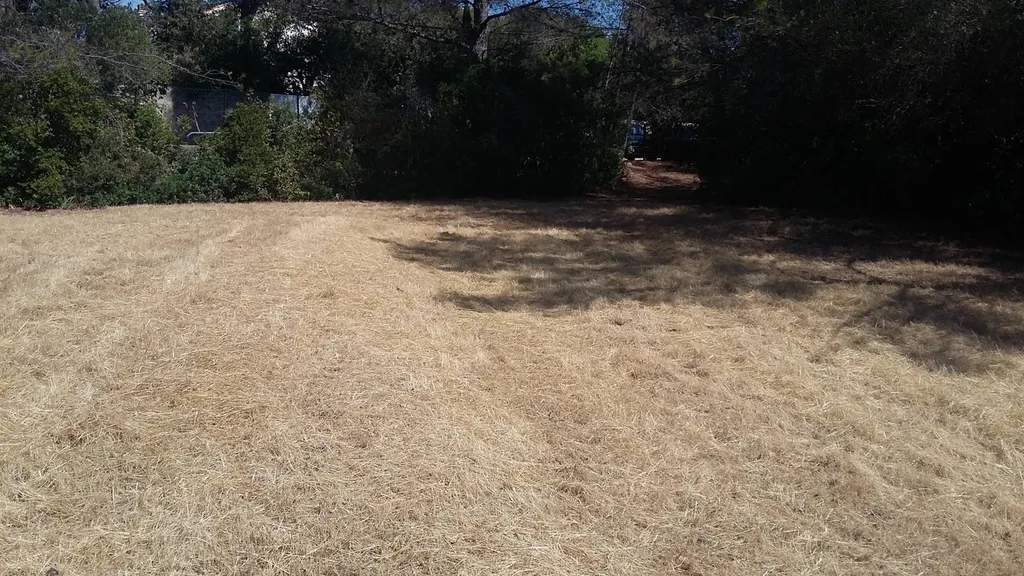 Terrain de 384 m² LE PRADET