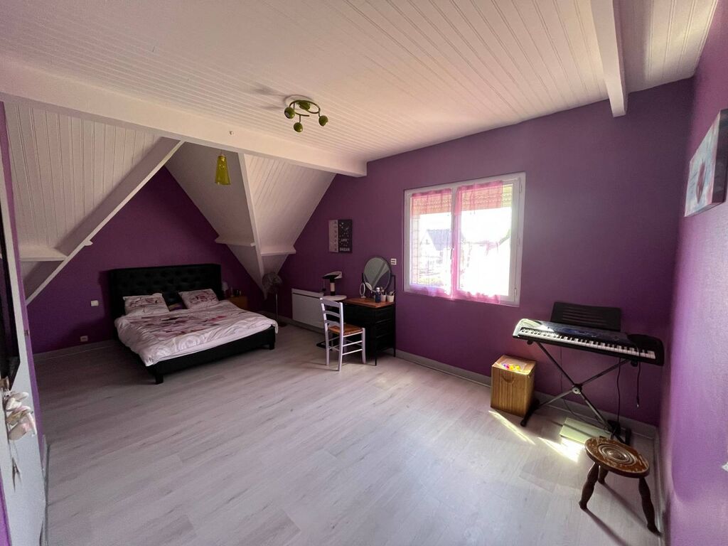 Maison individuelle, viable de plain pied, d'environ 191m² - Axe Caudebec-en-Caux / Yvetot