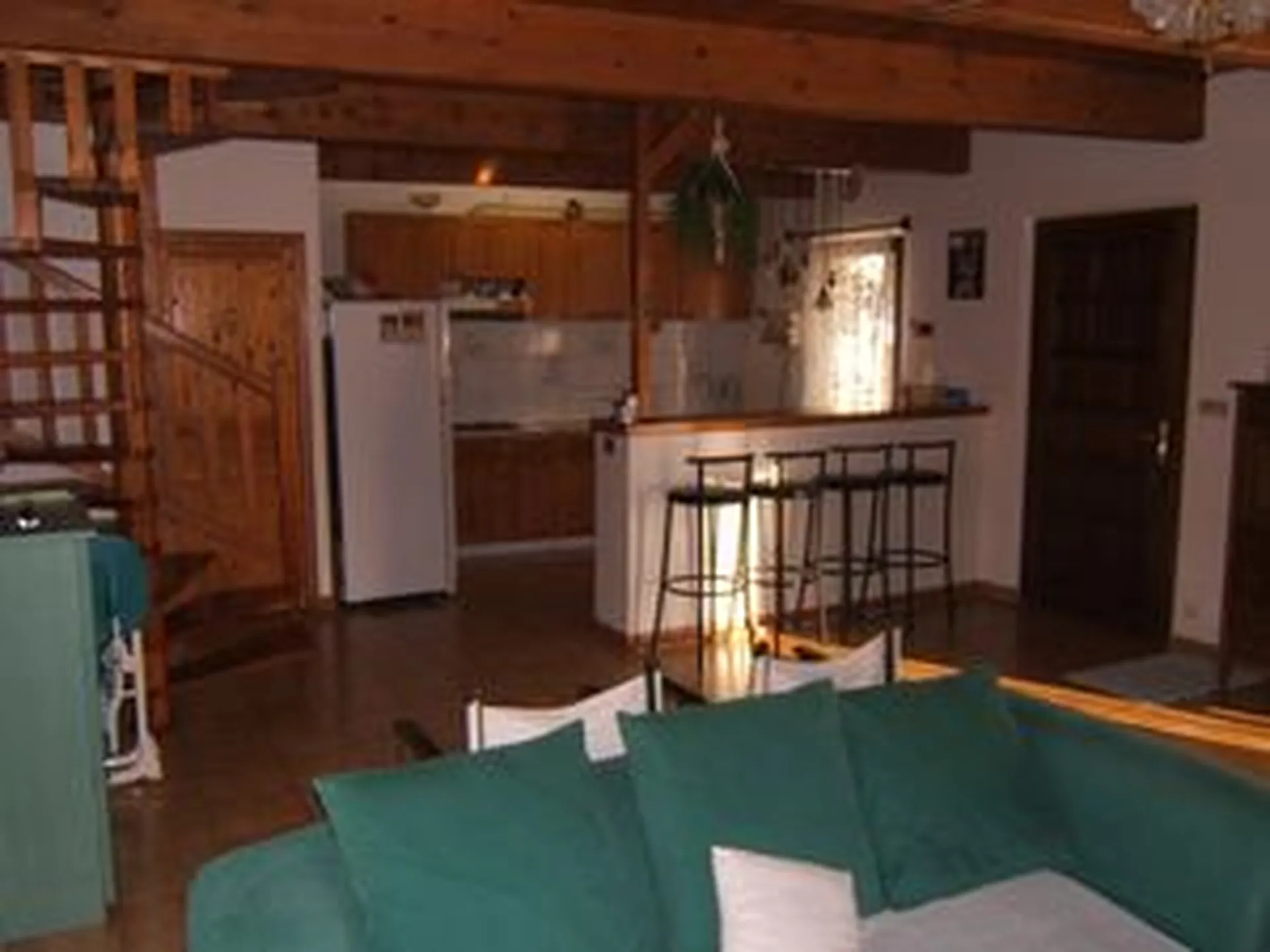 Vente maison Roquefort La Bédoule proche centre sur 2 niveaux