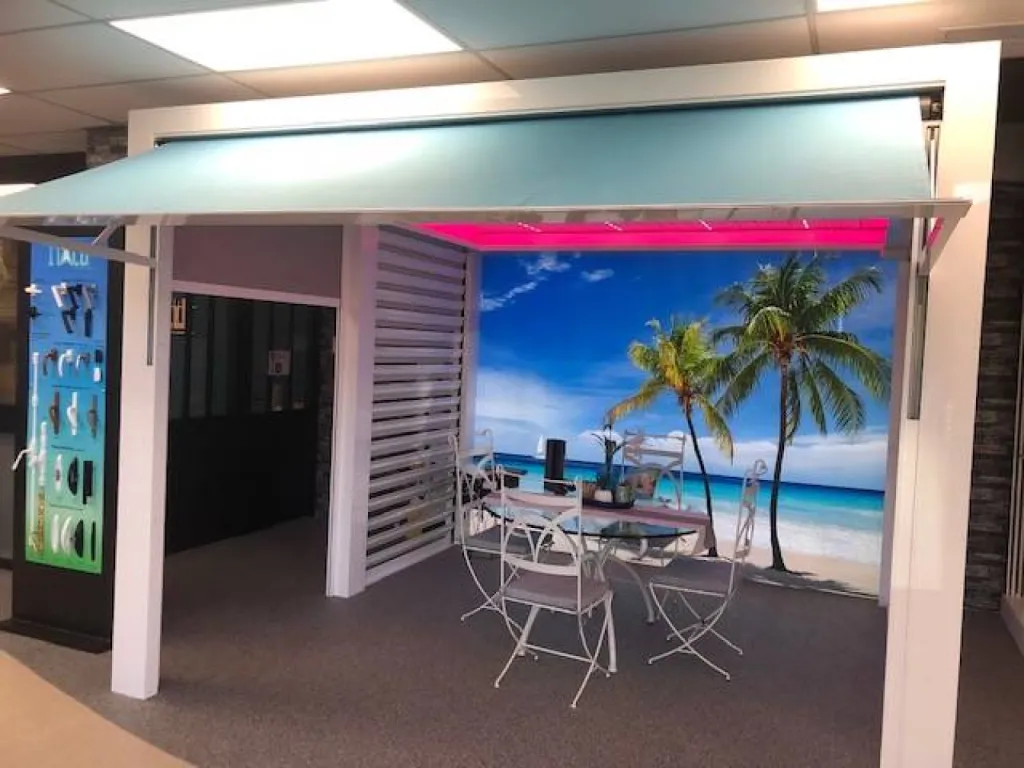 Pergola bioclimatique sur mesure avec choix des finitions à Antibes