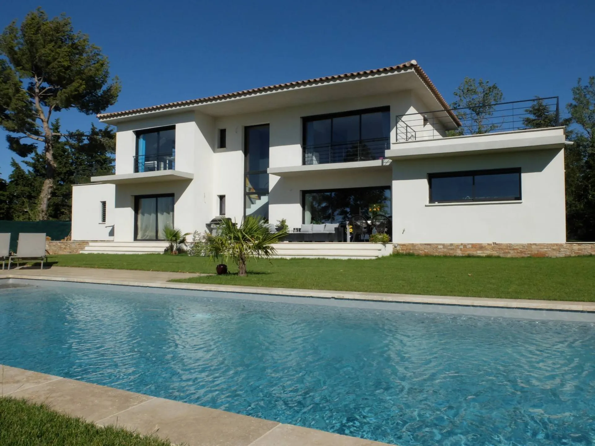 Villa contemporaine Aix en Provence 