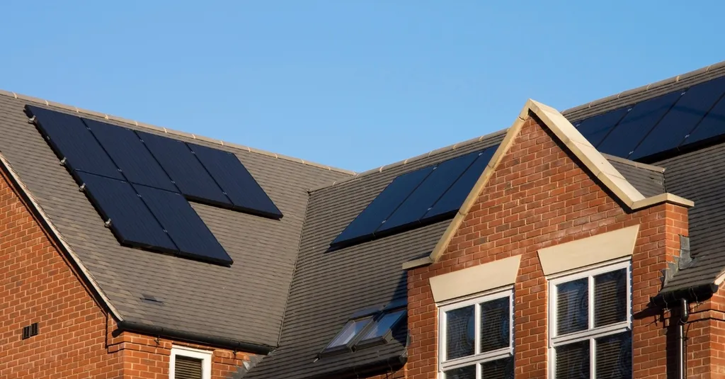Panneaux Solaires DualSun dans le Pays de Gex et à Annecy