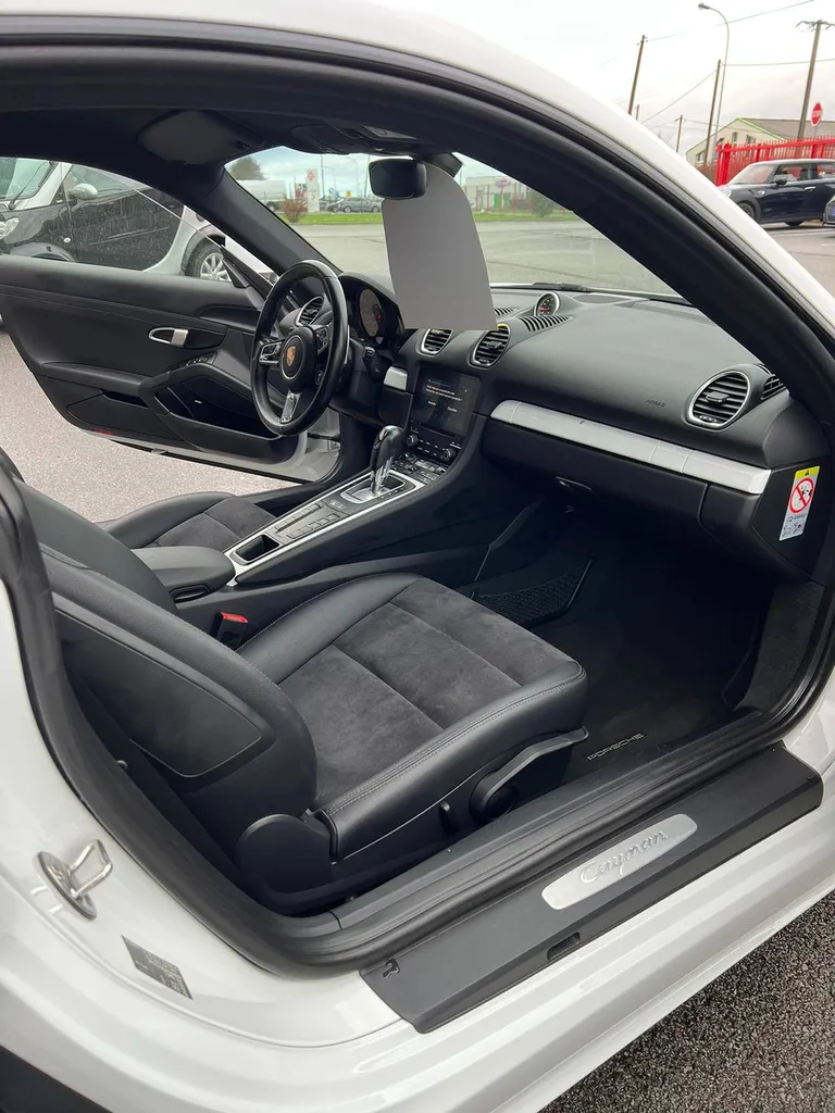 Porsche Cayman718 2017 proche Goderville 76