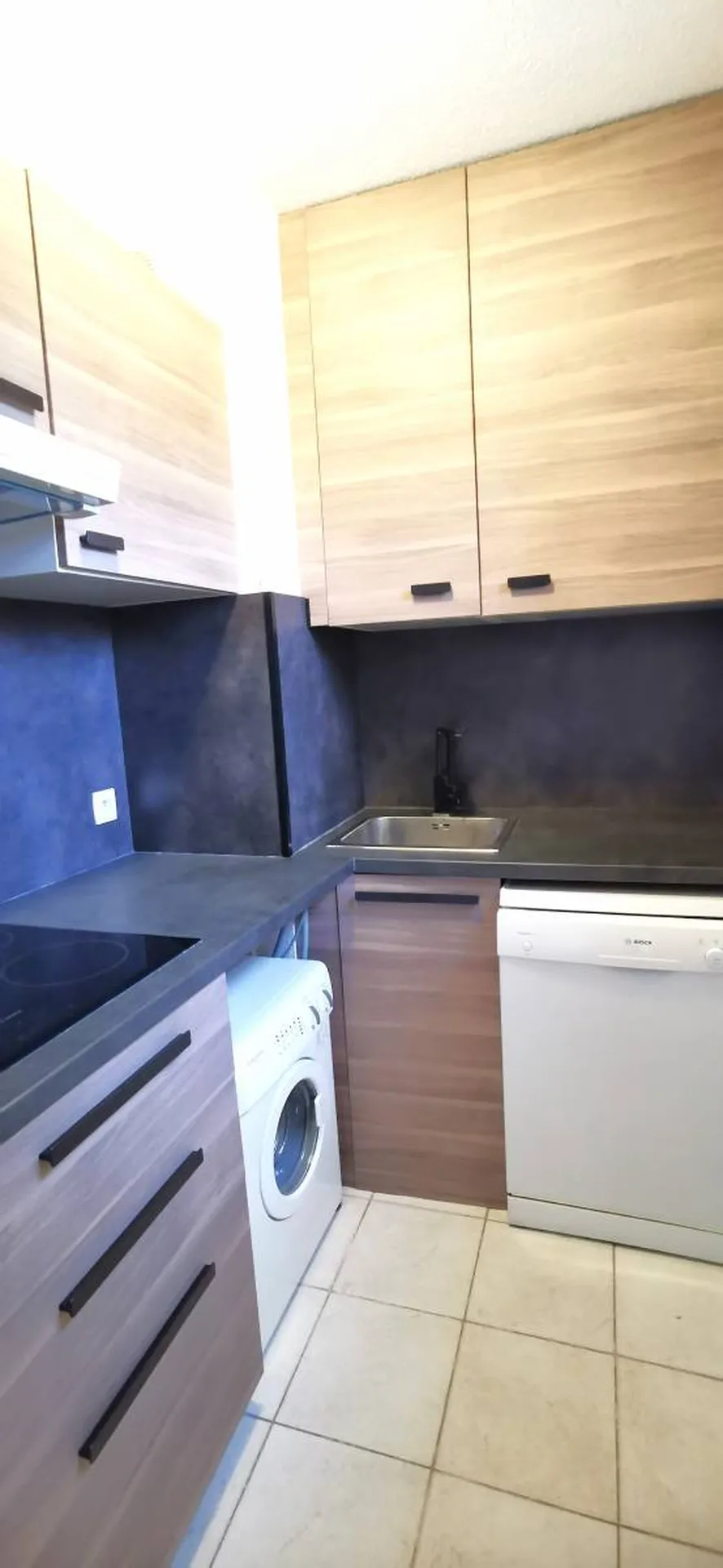 Vente appartement T1/2 Cassis  avec terrasse dans résidence avec piscine et parking aisé