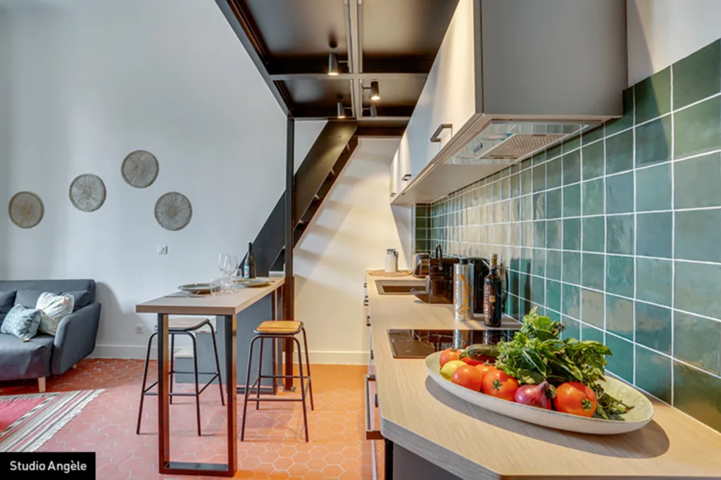 Fabrication de structures en acier type mezzanine pour un immeuble de coliving Le MOST Provence à Aix-en-Provence