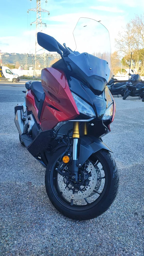 HONDA FORZA 750 DU 01/2026 AVEC 1 KM.