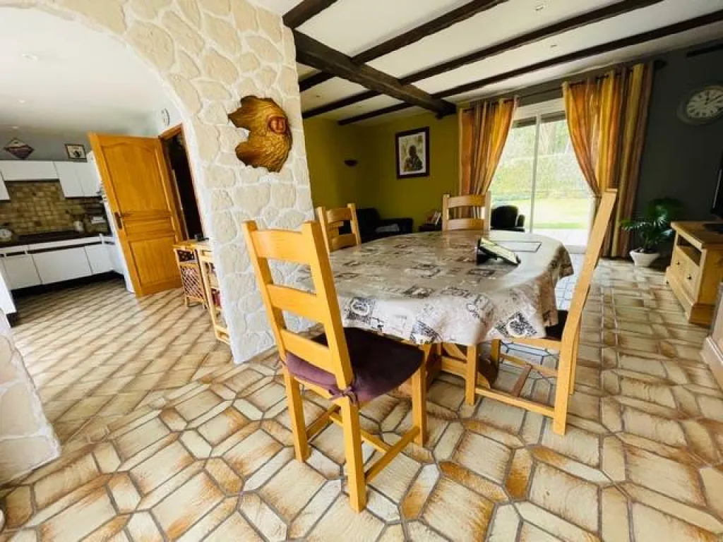 A acheter, pavillon PLAIN PIED sur sous sol total traditionnel 76320 SAINT PIERRE LES ELBEUF